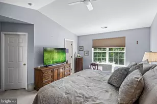 25 Glacier Dr, Berlin, NJ 08009 - Photo 16