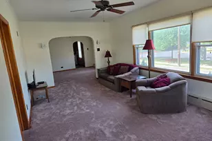 14 E Evesham Rd, Gloucester Township, NJ 08029 - Photo 2