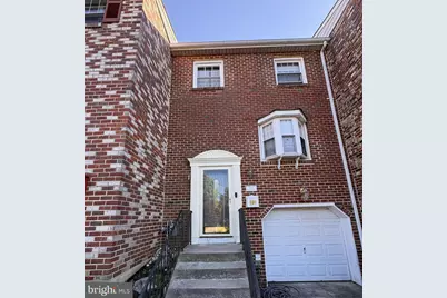 118 W Collins Court, Gloucester Township, NJ 08012 - Photo 1