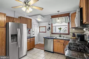 2 New Hampshire Ave, Cherry Hill, NJ 08002 - Photo 6