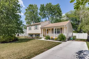 33 Mary Ellen Ln, Sicklerville, NJ 08081 - Photo 2