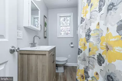 220 E Williams Avenue, Barrington, NJ 08007 - Photo 16