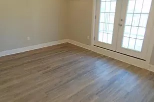 219 Market St, Camden, NJ 08102 - Photo 22