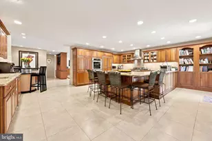 401 Country Club Dr, Cherry Hill, NJ 08003 - Photo 14