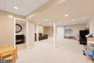 401 Country Club Dr, Cherry Hill, NJ 08003 - Photo 30