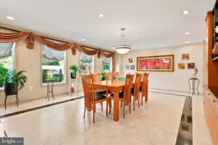 401 Country Club Dr, Cherry Hill, NJ 08003 - Photo 8