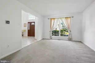7 Flagstone Dr, Sicklerville, NJ 08081 - Photo 4