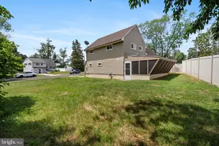 301 San Pedro Dr, Gloucester Township, NJ 08029 - Photo 30