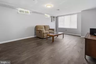 301 San Pedro Dr, Gloucester Township, NJ 08029 - Photo 12