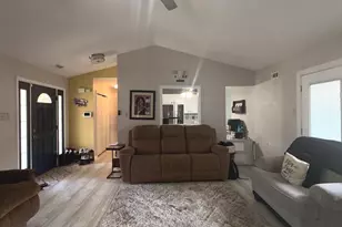 21 Chandler Ln, Voorhees, NJ 08043 - Photo 4