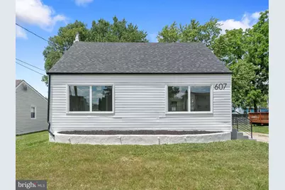 607 W Madison Avenue, Magnolia, NJ 08049 - Photo 2