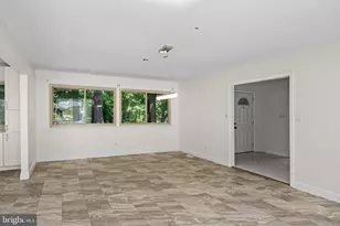 536 Heartwood Dr, Cherry Hill, NJ 08003 - Photo 8