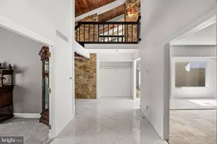 536 Heartwood Dr, Cherry Hill, NJ 08003 - Photo 4