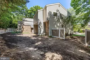 536 Heartwood Dr, Cherry Hill, NJ 08003 - Photo 38