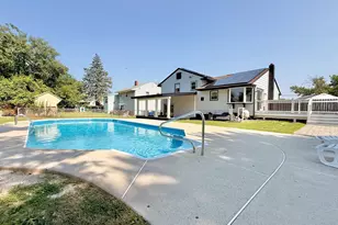 142 Edwards Dr, Gloucester City, NJ 08030 - Photo 14