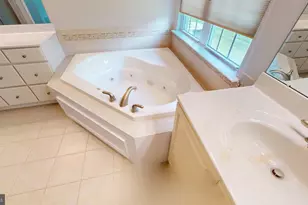 13 Wedgewood Ct, Berlin, NJ 08009 - Photo 16