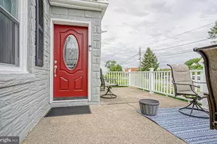 133 Dobbs Ave, Bellmawr, NJ 08031 - Photo 2