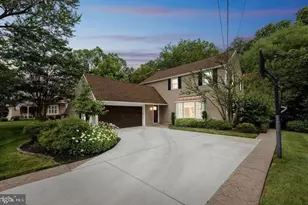 1921 W Point Dr, Cherry Hill, NJ 08003 - Photo 2