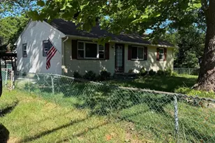 9 Forrest Ave, Clementon, NJ 08021 - Photo 2