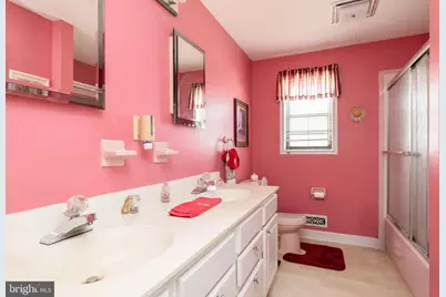148 Kelly Driver Road, Clementon, NJ 08021 - Photo 32