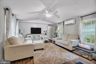 50 Hazeltop Dr, Sicklerville, NJ 08081 - Photo 2