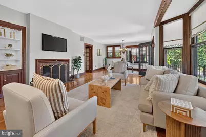 319 N Newton Lake Drive, Collingswood, NJ 08108 - Photo 10