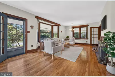 319 N Newton Lake Drive, Collingswood, NJ 08108 - Photo 8