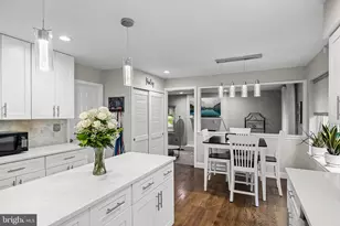 1112 Buttonwood Dr, Cherry Hill, NJ 08003 - Photo 10