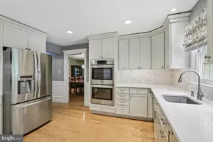 10 E Red Oak Dr, Voorhees, NJ 08043 - Photo 16