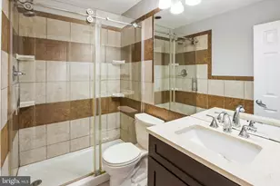 141 Chelsea Cir, Clementon, NJ 08021 - Photo 6