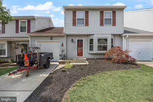 23 Blue Jay Dr, Clementon, NJ 08021 - Photo 2