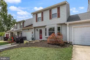 23 Blue Jay Dr, Clementon, NJ 08021 - Photo 1
