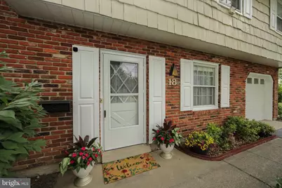 18 Lantern Ln, Cherry Hill, NJ 08002 - Photo 2