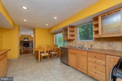 18 Lantern Ln, Cherry Hill, NJ 08002 - Photo 14