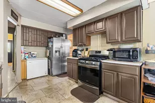 122 Greenvale Rd, Cherry Hill, NJ 08034 - Photo 12