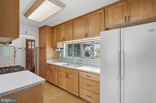 112 Erie Ave, Barrington, NJ 08007 - Photo 20