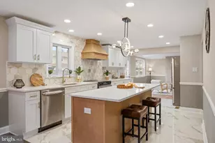 14 Stonebridge Rd, Cherry Hill, NJ 08003 - Photo 8