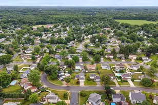 14 Stonebridge Rd, Cherry Hill, NJ 08003 - Photo 12