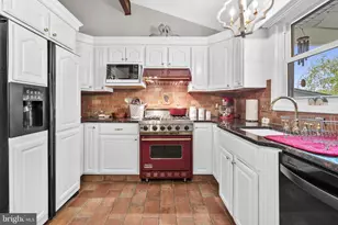 36 Beaver Dr, Barrington, NJ 08007 - Photo 10