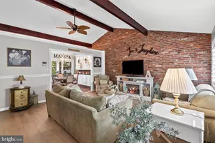 36 Beaver Dr, Barrington, NJ 08007 - Photo 4