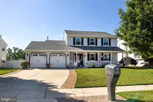 26 Mulberry St, Sicklerville, NJ 08081 - Photo 2