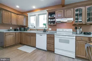 949 Park Ave, Collingswood, NJ 08108 - Photo 12