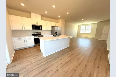 106 Clinton Street, Sicklerville, NJ 08081 - Photo 2