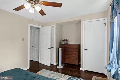 25 E Clinton Avenue, Oaklyn, NJ 08107 - Photo 18