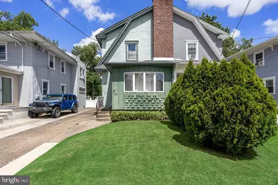 25 E Clinton Avenue, Oaklyn, NJ 08107 - Photo 1