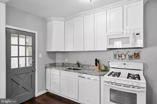 25 E Clinton Ave, Oaklyn, NJ 08107 - Photo 12