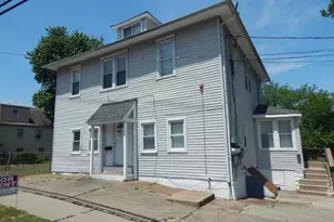 7425 River Rd, Pennsauken, NJ 08110 - Photo 1
