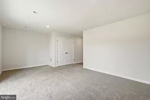 127 Gary Wy, Sicklerville, NJ 08081 - Photo 14