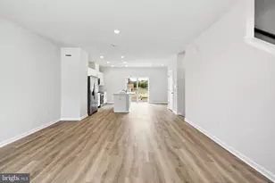 127 Gary Wy, Sicklerville, NJ 08081 - Photo 18