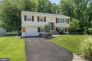 313 Signey Ln, Somerdale, NJ 08083 - Photo 2
